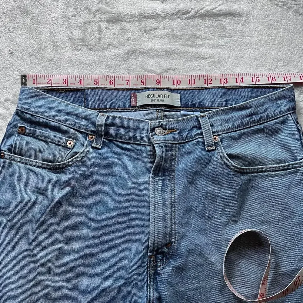 Levi’s 505 regular fit vintage blue jeans Men's size 34x28